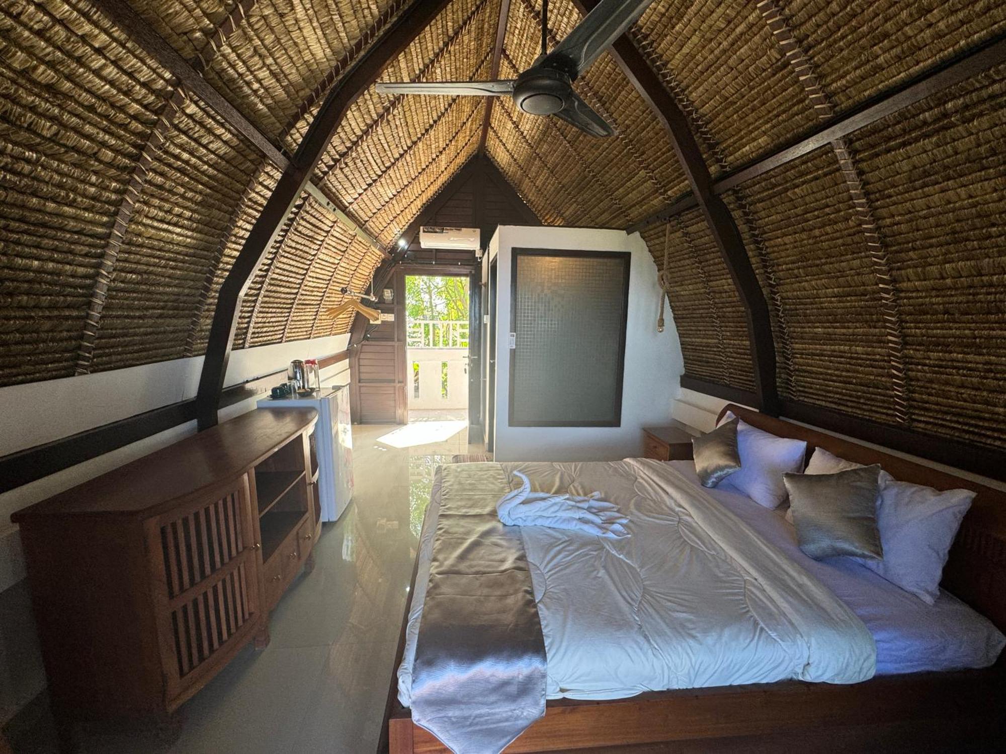 Kov Ceningan Hotel Lembongan Buitenkant foto