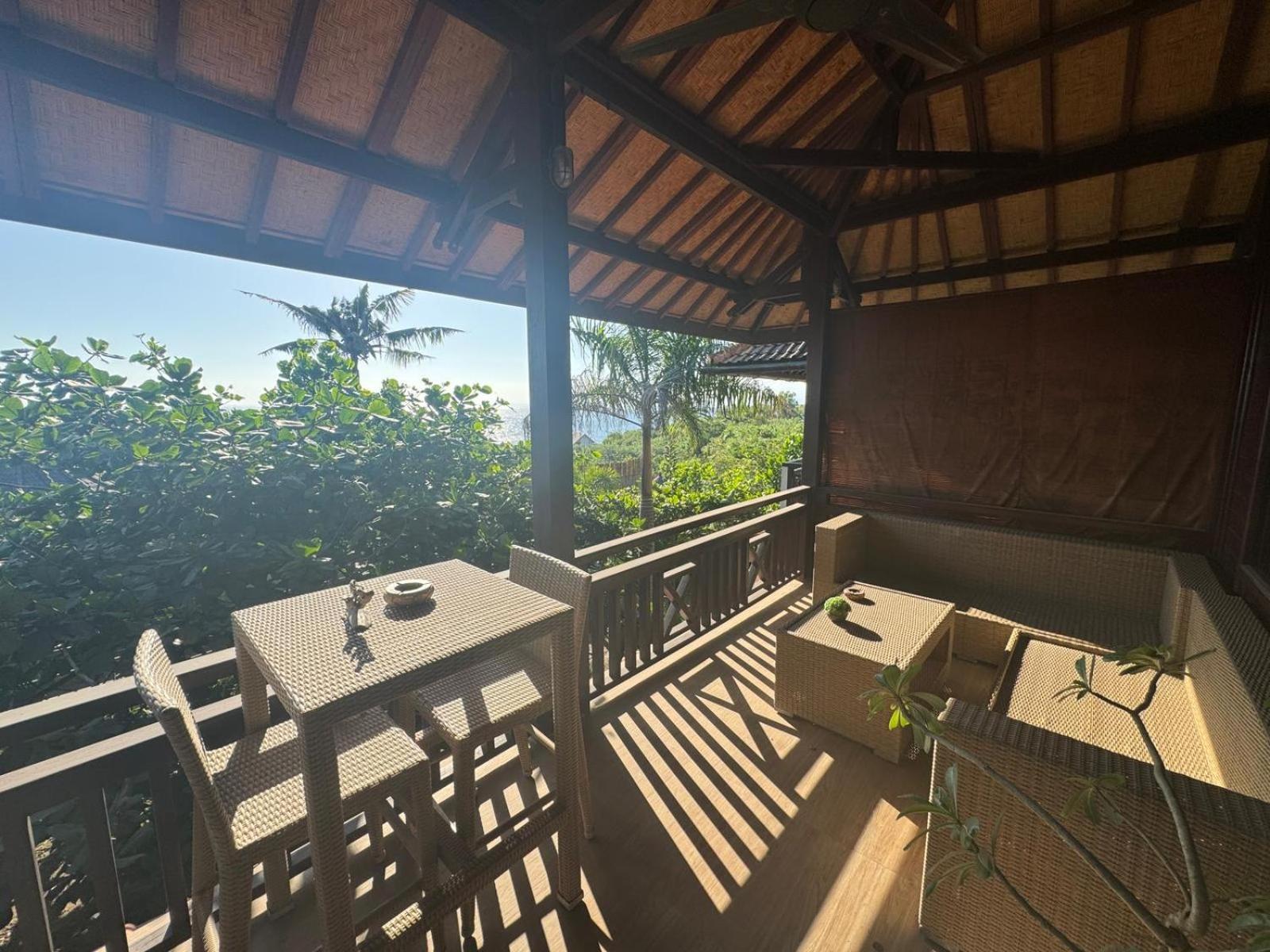 Kov Ceningan Hotel Lembongan Buitenkant foto